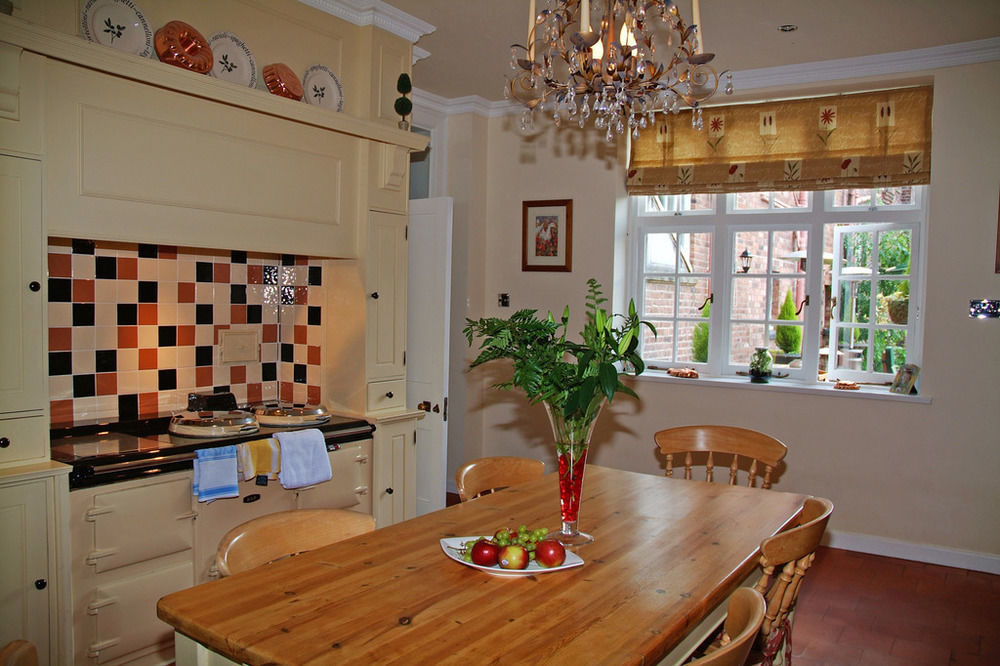 Pbc - Perriford House Hotell Kidderminster Eksteriør bilde