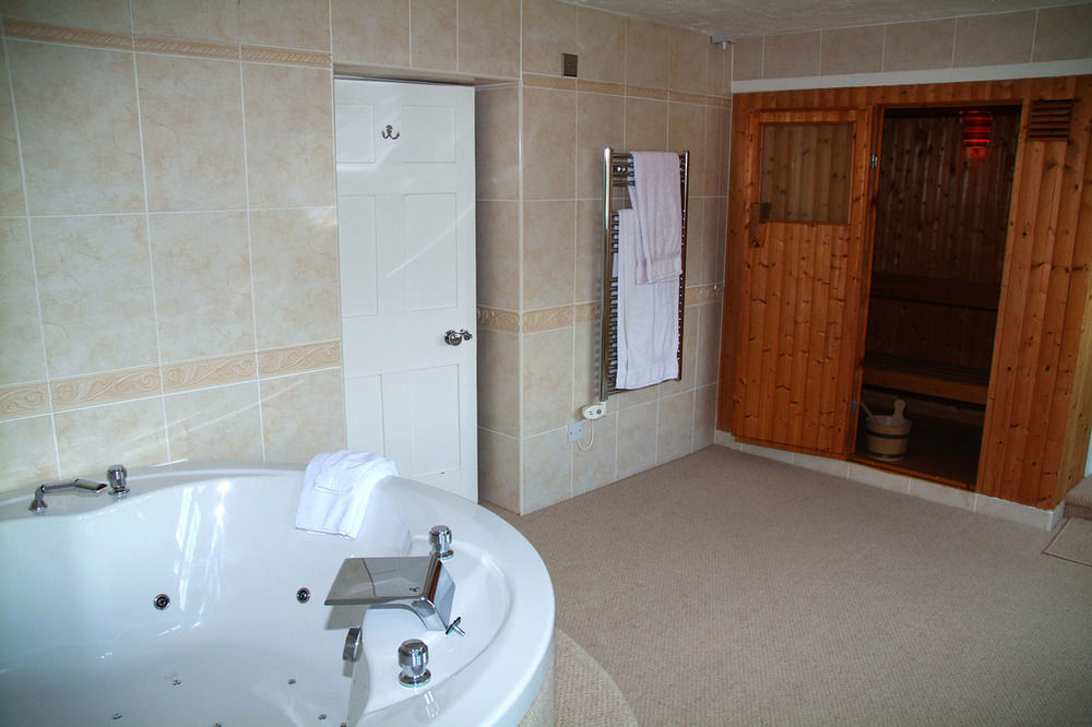 Pbc - Perriford House Hotell Kidderminster Eksteriør bilde